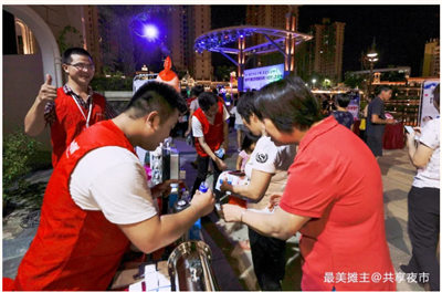 盛煌欢乐小镇：盛世华诞，共享夜市璀璨国庆夜，逛不一样的夜市